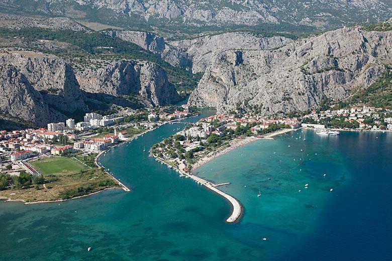Appartamento Apartman Horizont Omiš Esterno foto