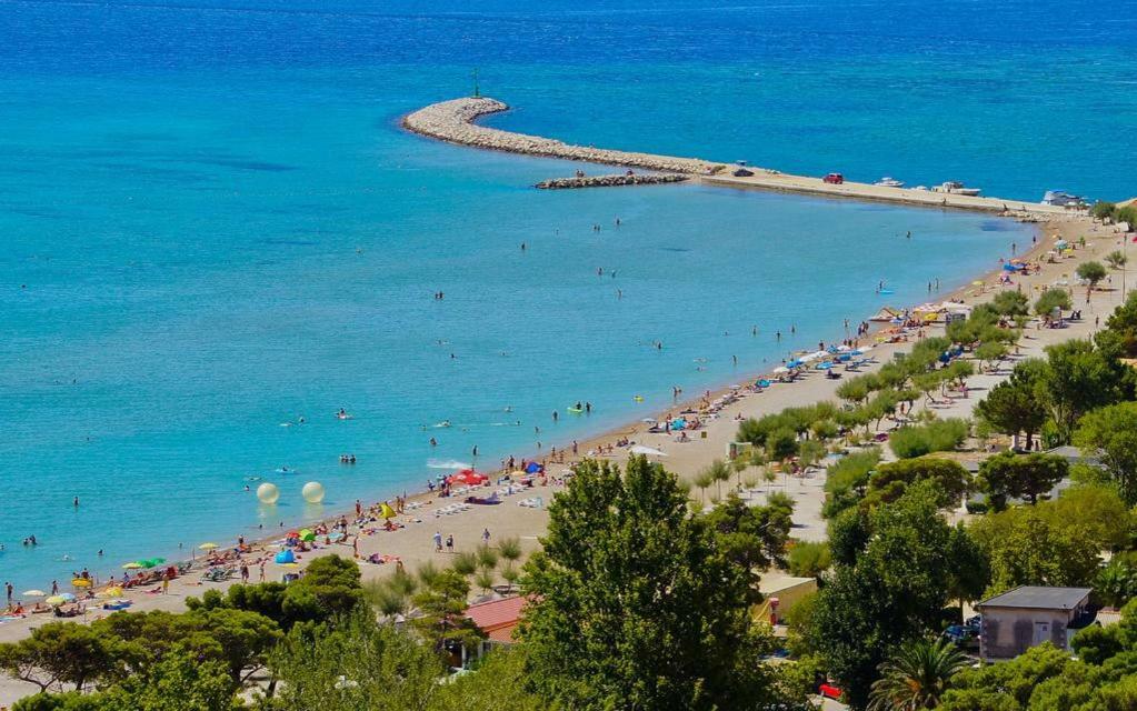 Appartamento Apartman Horizont Omiš Esterno foto